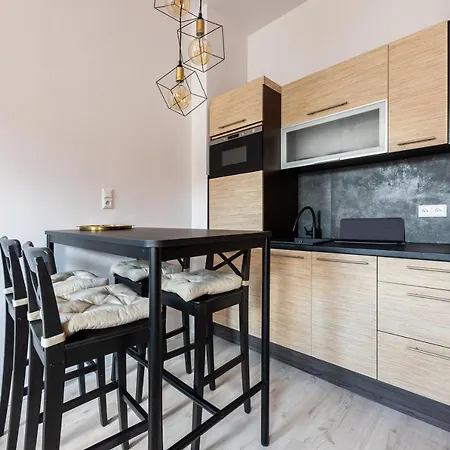 Modern Studio *